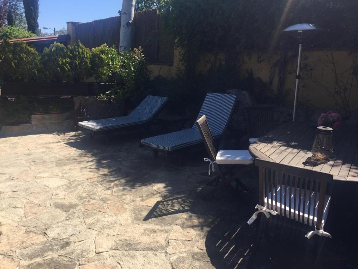 Juan And Susana Apartman Pozuelo de Alarcón Kültér fotó