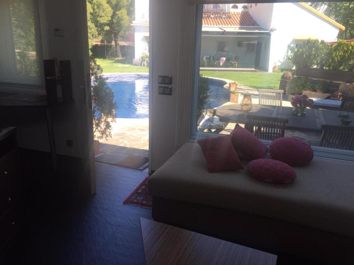 Juan And Susana Apartman Pozuelo de Alarcón Kültér fotó