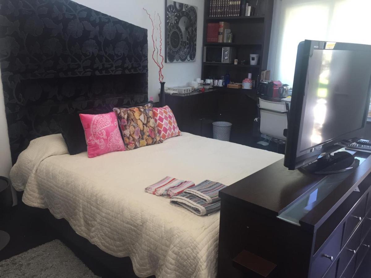 Juan And Susana Apartman Pozuelo de Alarcón Kültér fotó
